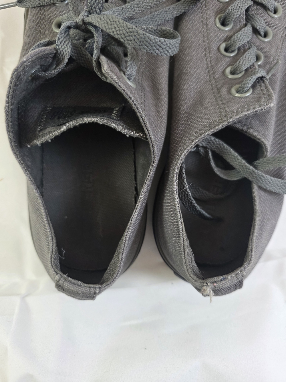 Converse All Stars Men's Low-Top Canvas Sneakers in Gray - Picture 7 of 8